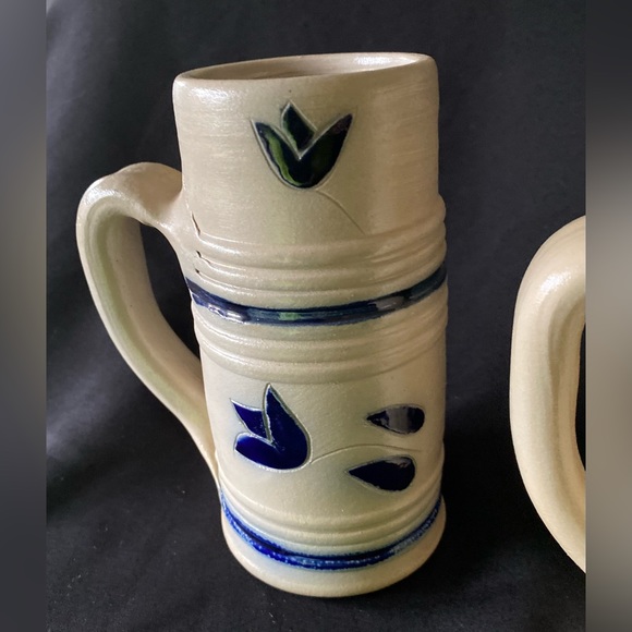 Williamsburg Pottery Stoneware Salt Glazed Coffee Mugs (2) Tankard Stein Flower - Picture 3 of 7